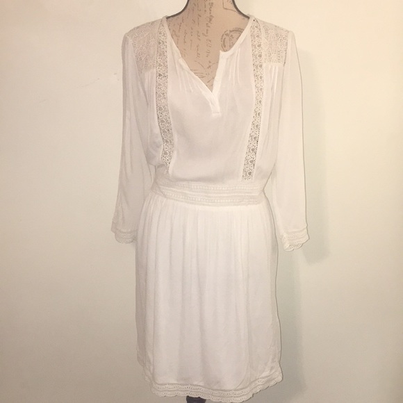 white dress size small